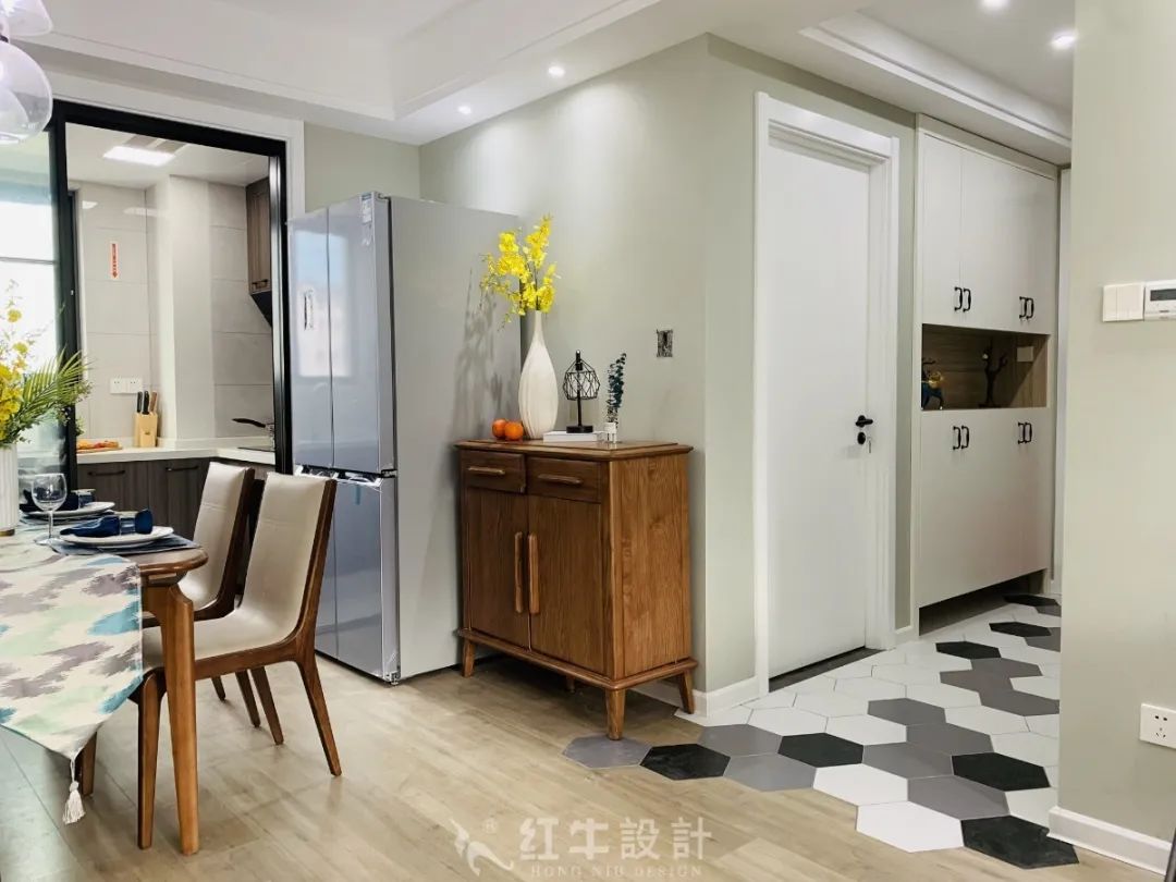 保利國際社區95㎡北歐風格--記錄毛坯到美家的蛻變過程03實景效果_餐廳