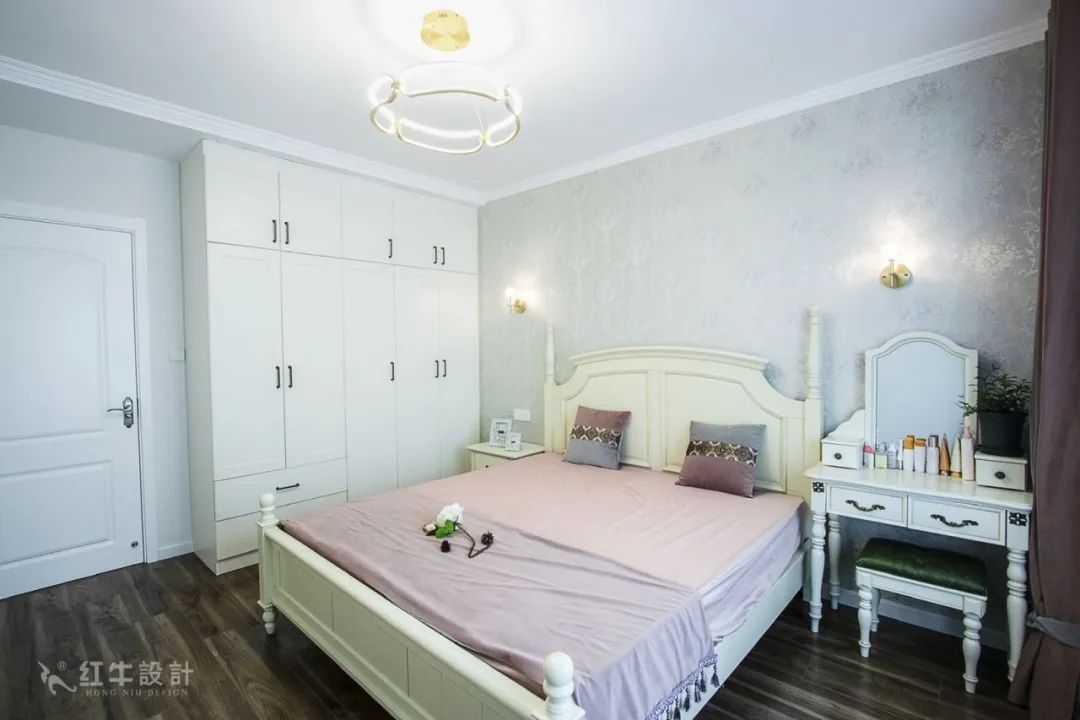 最美畢業(yè)照 ⑥--簡(jiǎn)美不一定是深色系，也可以這樣清爽哦！08主臥室