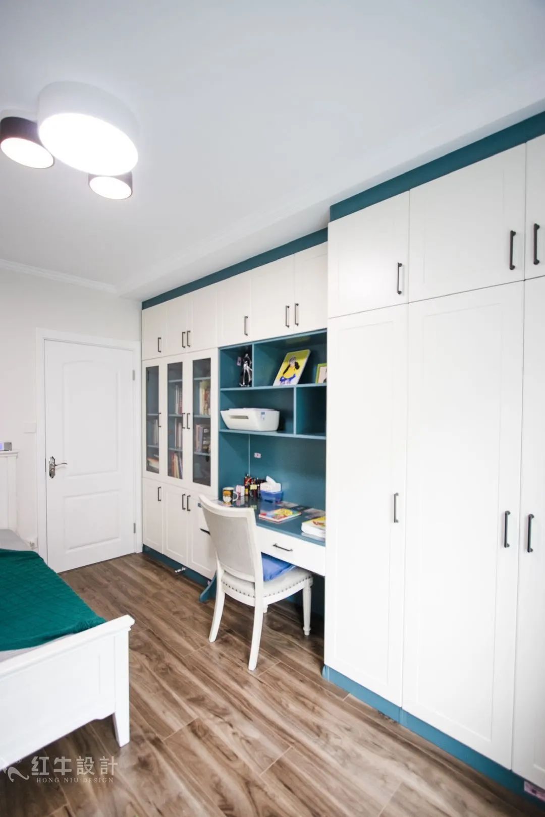 最美畢業(yè)照 ⑥--簡(jiǎn)美不一定是深色系，也可以這樣清爽哦！10書(shū)房