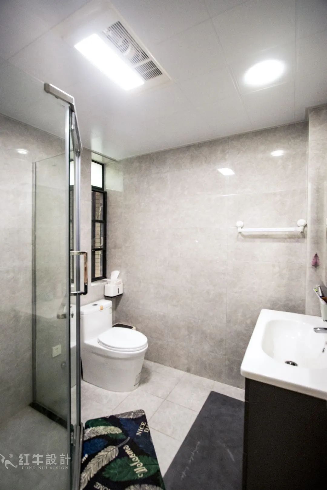 最美畢業(yè)照 ⑥--簡(jiǎn)美不一定是深色系，也可以這樣清爽哦！11衛(wèi)生間