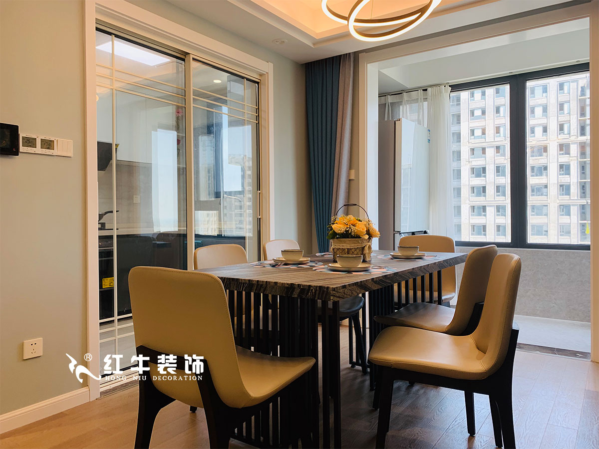陸利民_保利國際社區3-2703-115㎡-現代風格（3室2廳1廚2衛2陽臺￥183429）06餐廳