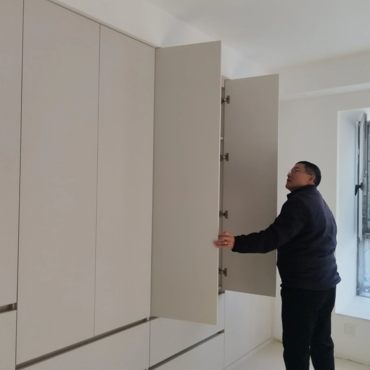 工地巡檢：步履不停，以行動兌現(xiàn)品質(zhì)承諾，嚴(yán)格把控每一環(huán)！