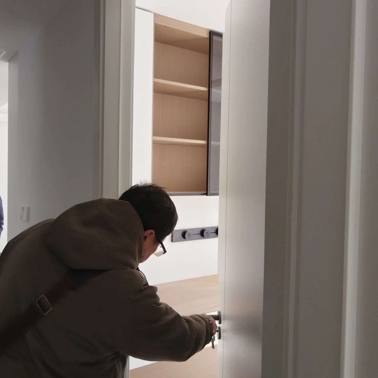 工地巡檢：步履不停，以行動兌現(xiàn)品質(zhì)承諾，嚴(yán)格把控每一環(huán)！